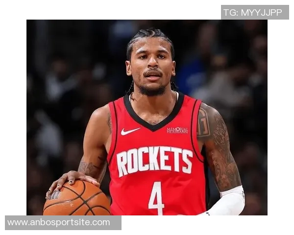 杰伦格林的女友在香港澳门游玩凌晨起床享受美食乐趣